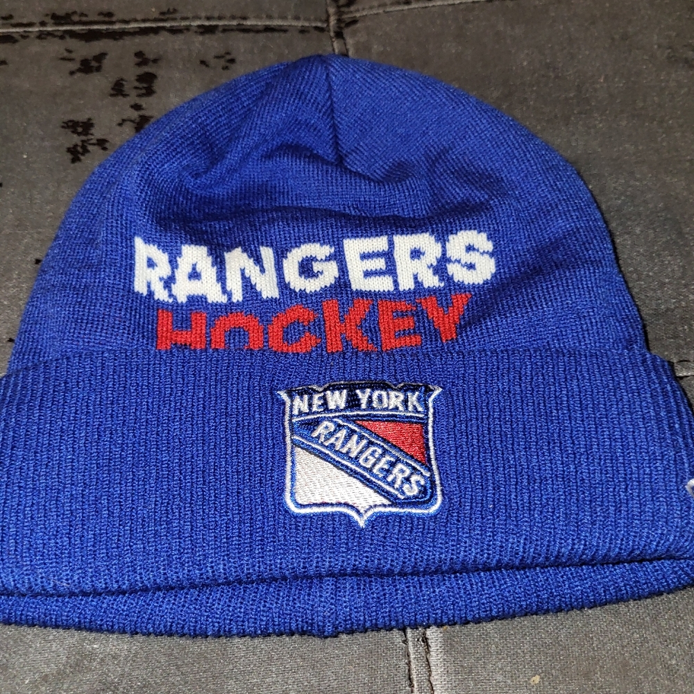 NY rangers beanie